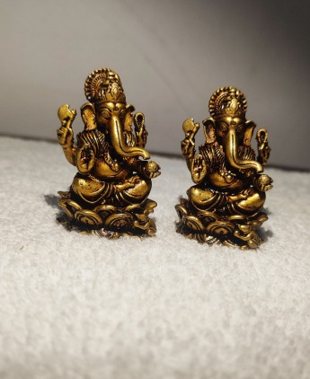 ANTIQUE GANESH IDOL 4.5