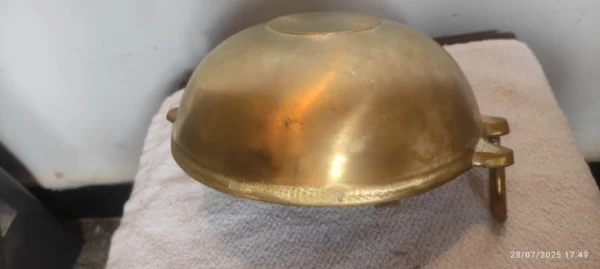 Bronze kadai
