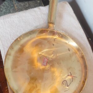 Bronze tawa Bronze tawa