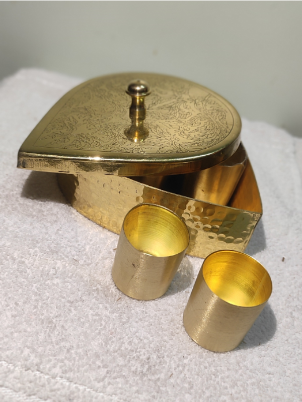 ENGRAVED PAN MASALA DABBA ENGRAVED PAN MASALA DABBA