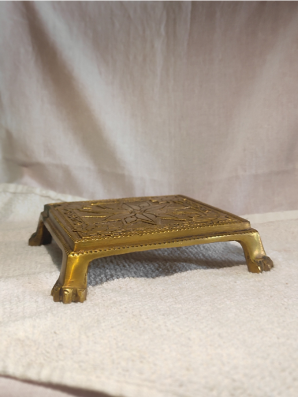 SQUARE CHOWKI 13 CMS SQUARE CHOWKI 13 CMS