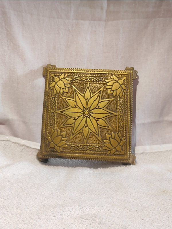 SQUARE CHOWKI 13 CMS(2) SQUARE CHOWKI 13 CMS